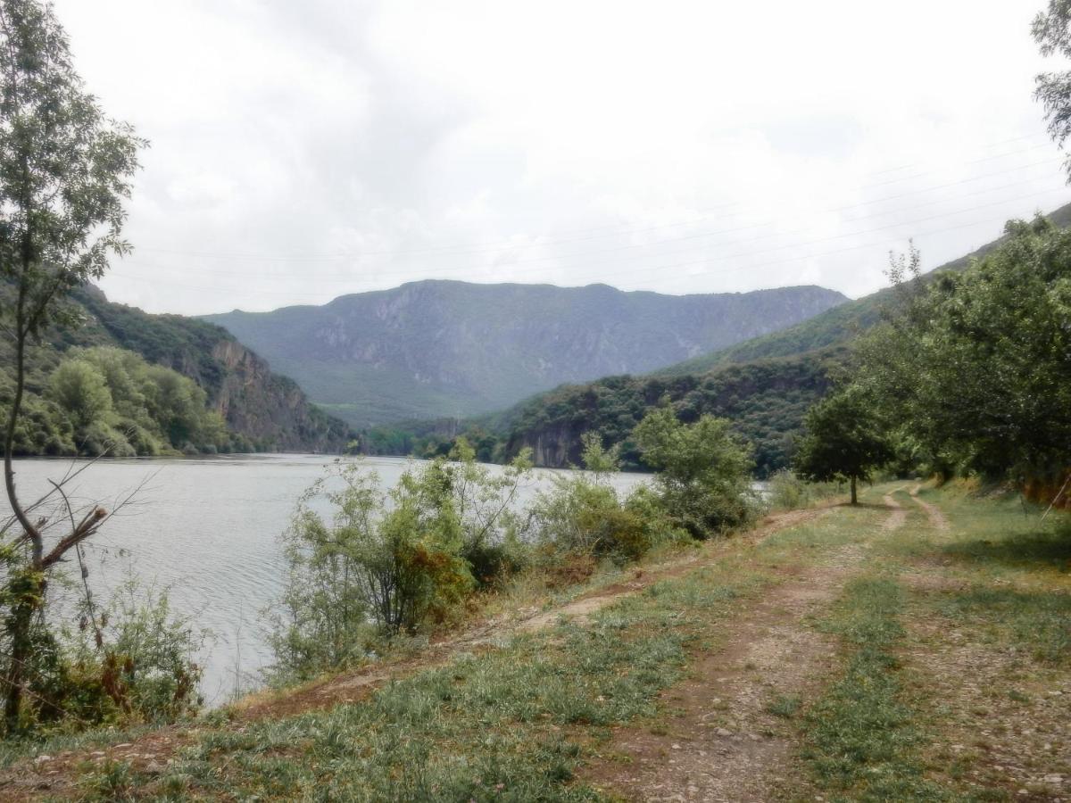 Apartamento Las Medulas Covas  Luaran gambar